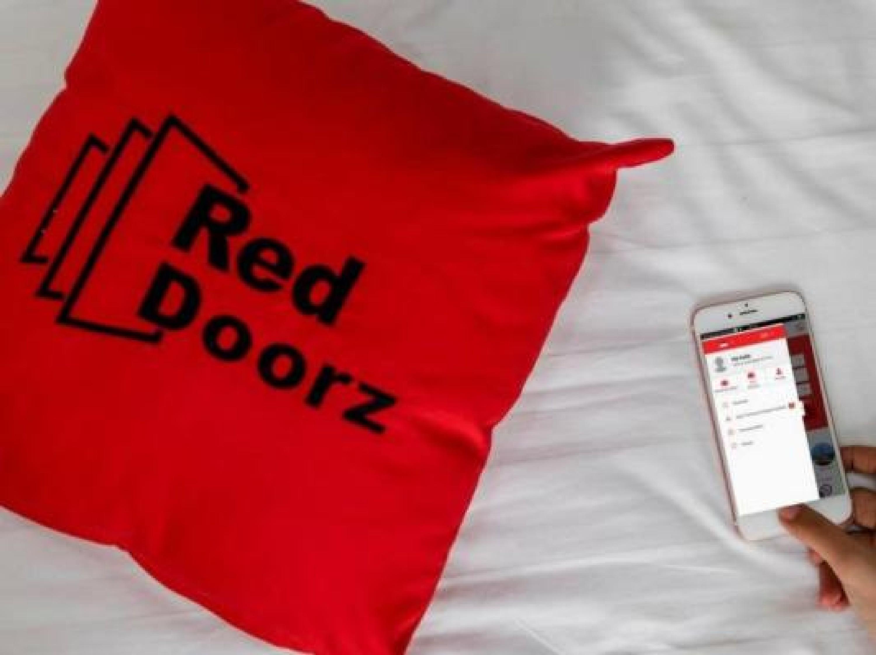 Reddoorz Plus Near Stadion Mandala Krida Yogyakarta Extérieur photo