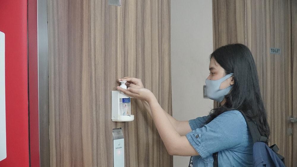 Reddoorz Plus Near Stadion Mandala Krida Yogyakarta Extérieur photo